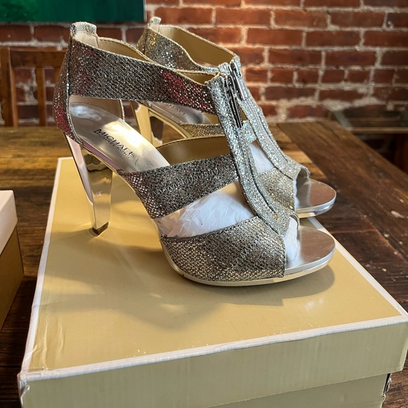 Michael Kors Berkeley T-Strap Heels - Picture 9 of 10